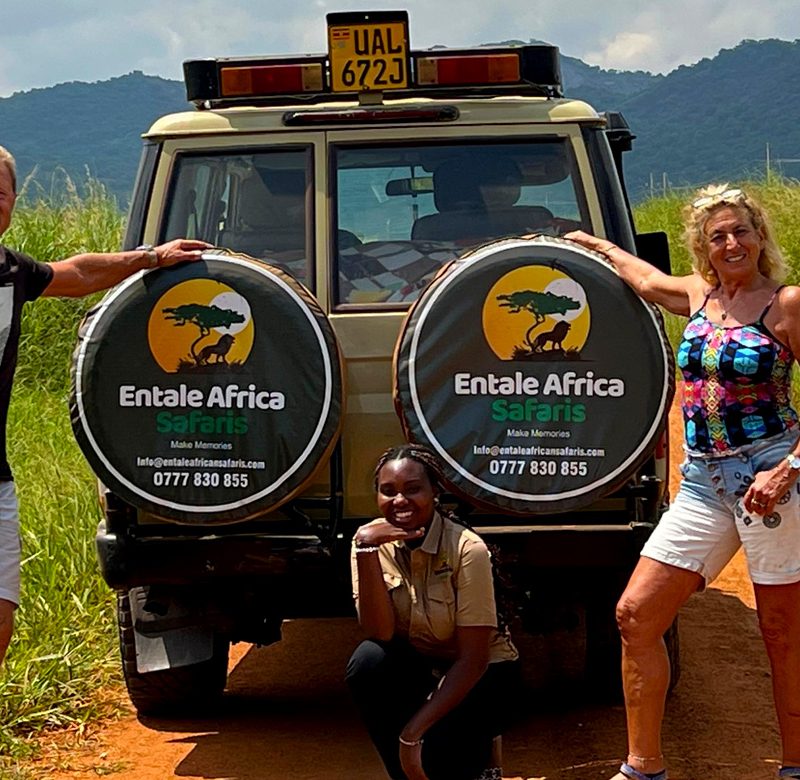 9-days-uganda-safari-wildlife-tour