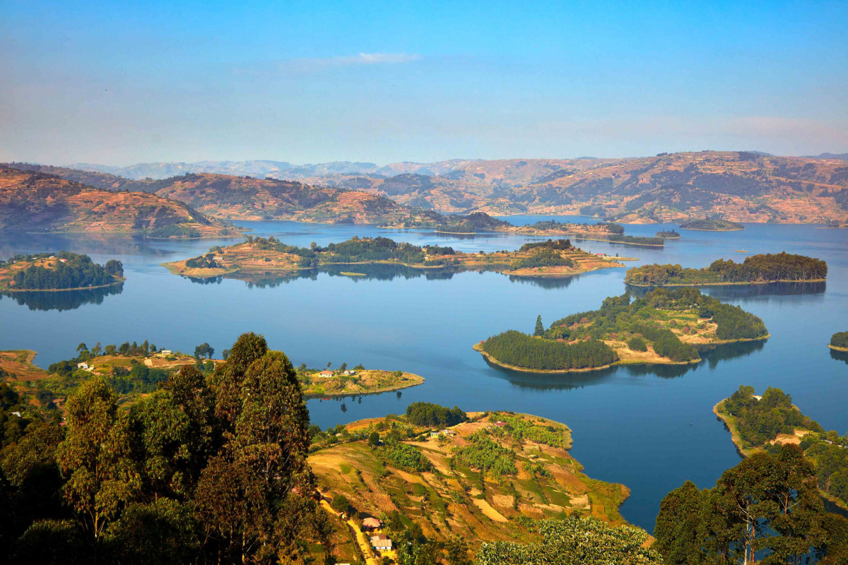 Exploring Lake Bunyonyi